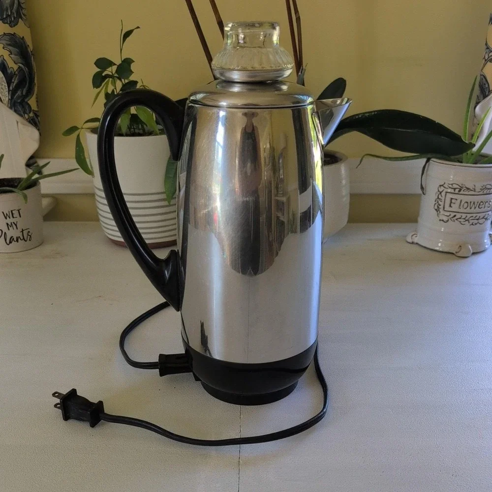 Farberware Superfast Fully Automatic 2 - 12 Cup Electric Coffee Percolator Pot